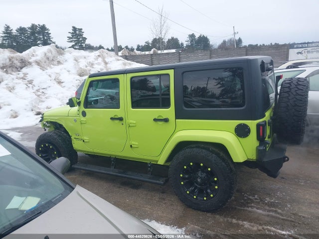 1C4BJWEG0GL290246 Jeep Wrangler Unlimited Sahara