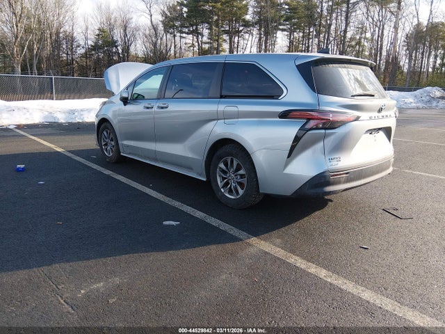 2021 TOYOTA SIENNA 5TDKSKFC7MS020796 Photo 2