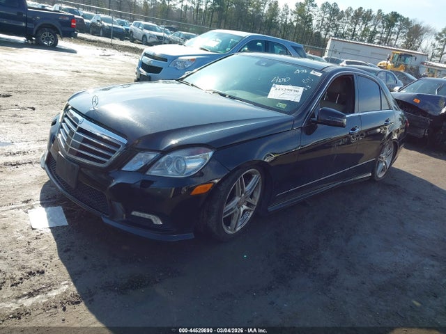 2011 MERCEDES-BENZ E 550 WDDHF7CB5BA421965 Photo 1