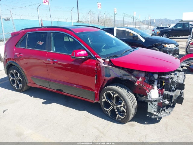 2025 Kia Niro Sx Touring მანქანა იყიდება აუქციონზე, vin: KNDCT3LEXS5218840, აუქციონის ნომერი: 44529902