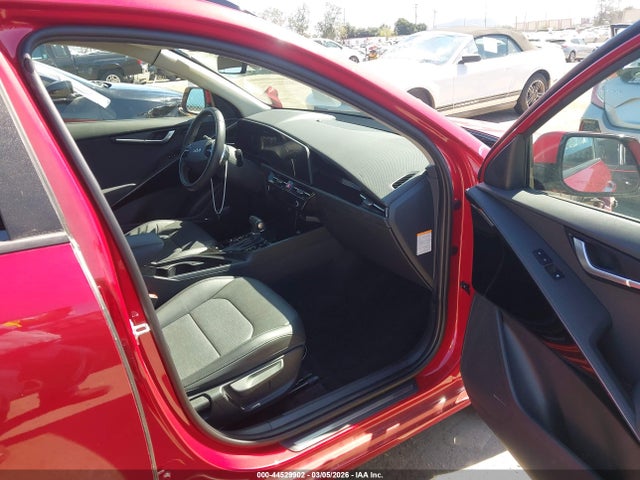 2025 Kia Niro Sx Touring მანქანა იყიდება აუქციონზე, vin: KNDCT3LEXS5218840, აუქციონის ნომერი: 44529902