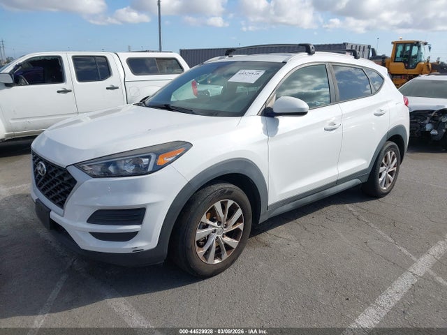 Hyundai Tucson Value 2020 KM8J33A49LU125909 Image 2