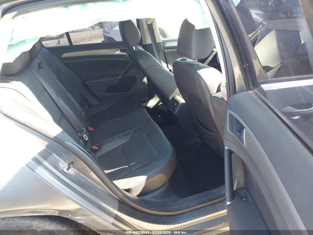 44529943 :رقم المزاد ، 3VWRA7AU2FM043661 vin ، 2015 Volkswagen Golf Tdi Se 4-door مزاد بيع
