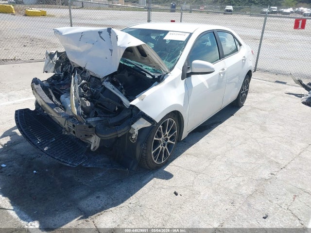 Toyota COROLLA LE 2014 5YFBURHE3EP052303 Image 2