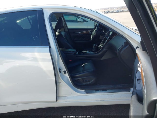 44529962 :رقم المزاد ، JN1BV7AR2FM420699 vin ، 2015 Infiniti Q50 Premium مزاد بيع