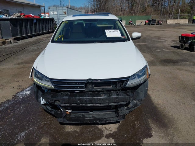 2017 Volkswagen Jetta 1.4t Se მანქანა იყიდება აუქციონზე, vin: 3VWDB7AJ3HM376953, აუქციონის ნომერი: 44529979