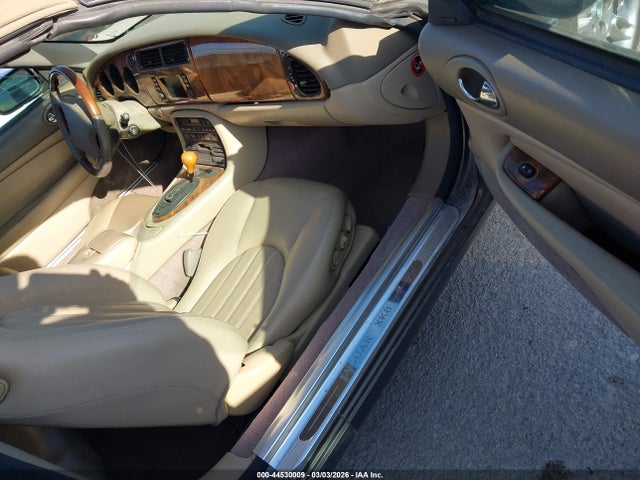 2001 JAGUAR XK8 SAJDA42C51NA17981 Photo 4