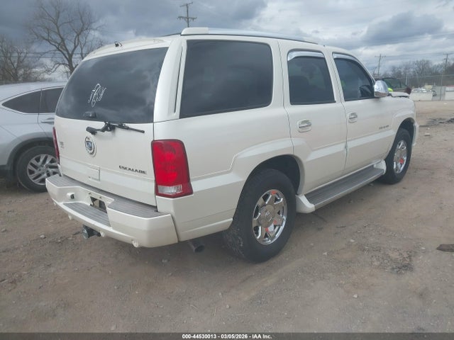 44530013 :رقم المزاد ، 1GYEK63N55R107164 vin ، 2005 Cadillac Escalade Standard مزاد بيع