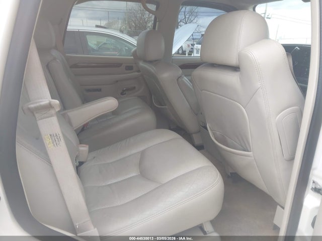 44530013 :رقم المزاد ، 1GYEK63N55R107164 vin ، 2005 Cadillac Escalade Standard مزاد بيع