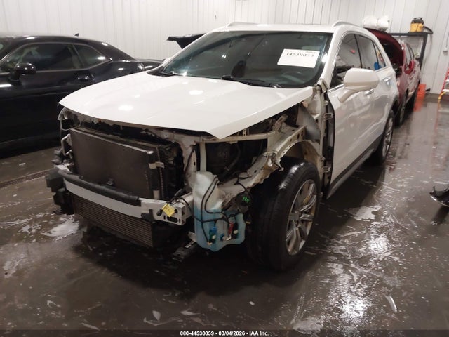 1GYFZDR48KF123634 Cadillac Xt4 Premium Luxury