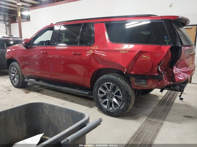 Продаж на аукціоні авто 2023 Chevrolet Suburban 4wd Z71, vin: 1GNSKDKD1PR558088, номер лоту: 44530041