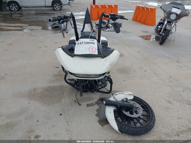 2018 HARLEY-DAVIDSON FLTRXS 1HD1KTC14JB679358 Photo 4