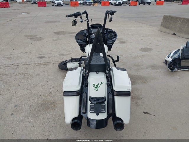 2018 HARLEY-DAVIDSON FLTRXS 1HD1KTC14JB679358 Photo 5