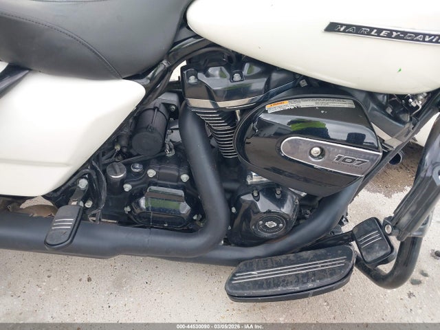 2018 HARLEY-DAVIDSON FLTRXS 1HD1KTC14JB679358 Photo 7