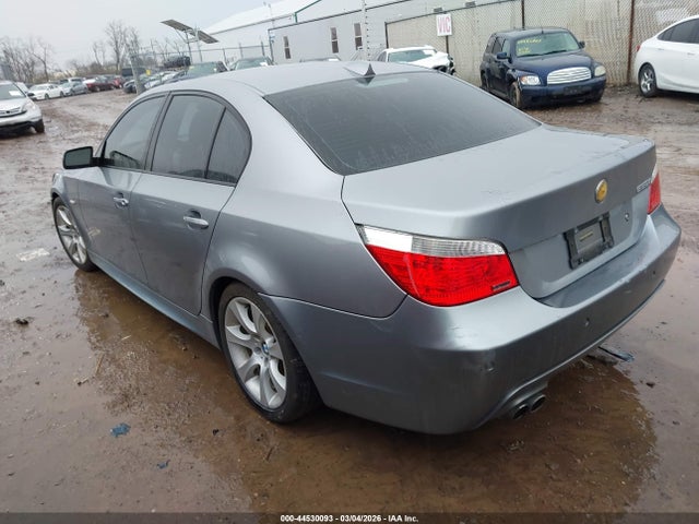 2007 BMW 550I WBANB53597CP06717 Photo 2