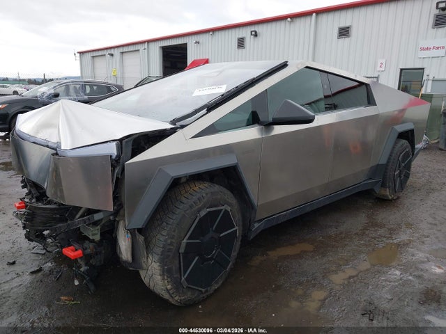 2024 TESLA CYBERTRUCK 7G2CEHEDXRA012481 Photo 1