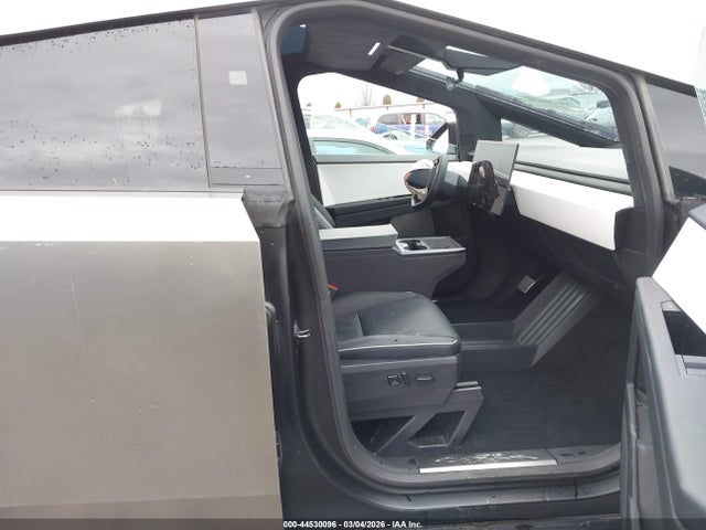 2024 TESLA CYBERTRUCK 7G2CEHEDXRA012481 Photo 4
