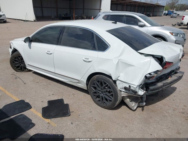44530126 :رقم المزاد ، 1VWBT7A37HC022294 vin ، 2017 Volkswagen Passat 1.8t Se مزاد بيع