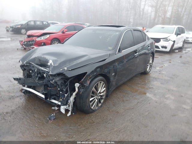 44530158 :رقم المزاد ، JN1EV7AR5JM438376 vin ، 2018 Infiniti Q50 3.0t Luxe مزاد بيع