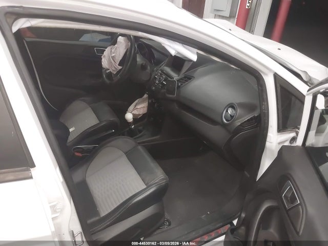 Ford FIESTA ST 2015 3FADP4GX6FM141822 Image 5