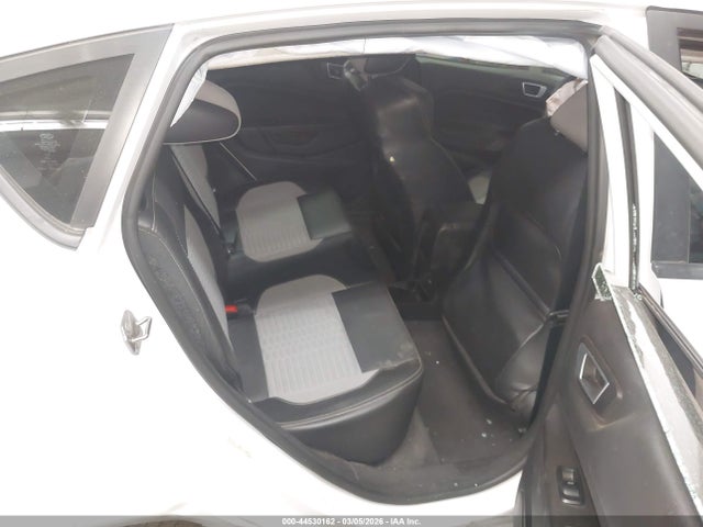 Ford FIESTA ST 2015 3FADP4GX6FM141822 Image 8