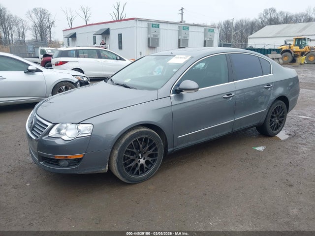 2008 Volkswagen Passat Lux მანქანა იყიდება აუქციონზე, vin: WVWEK73C28P044423, აუქციონის ნომერი: 44530180