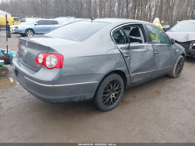 2008 Volkswagen Passat Lux მანქანა იყიდება აუქციონზე, vin: WVWEK73C28P044423, აუქციონის ნომერი: 44530180