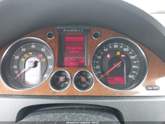 2008 Volkswagen Passat Lux მანქანა იყიდება აუქციონზე, vin: WVWEK73C28P044423, აუქციონის ნომერი: 44530180