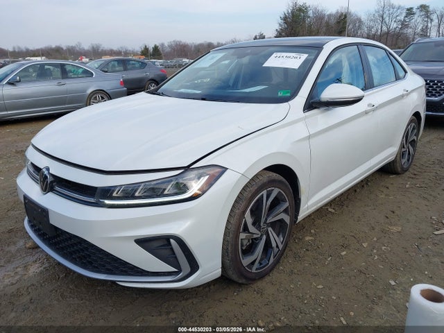 2025 Volkswagen Jetta 1.5t Sel მანქანა იყიდება აუქციონზე, vin: 3VWGX7BUXSM001799, აუქციონის ნომერი: 44530203