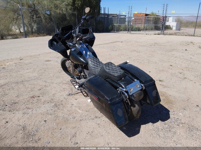 2003 HARLEY-DAVIDSON FLHPI 1HD1FHW133Y702951 Photo 2