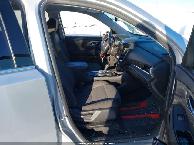 1GNEVGKW9KJ190371 Chevrolet Traverse 1lt
