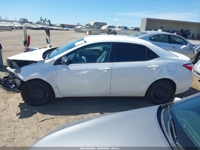 Toyota COROLLA LE 2014 5YFBURHE0EP077059 Image 15