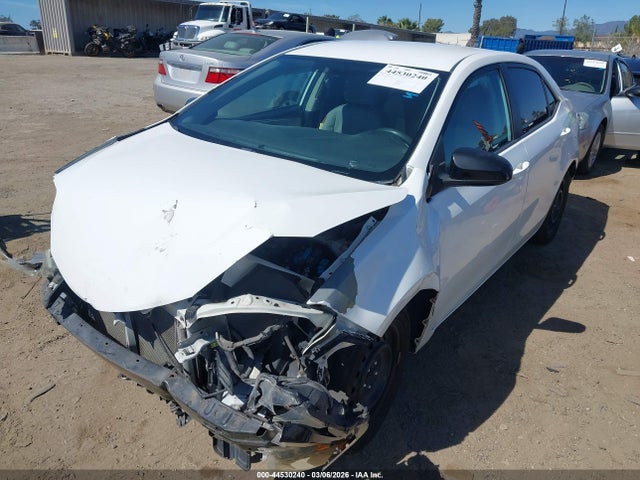 Toyota COROLLA LE 2014 5YFBURHE0EP077059 Image 2