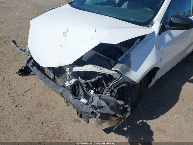 Toyota COROLLA LE 2014 5YFBURHE0EP077059 Image 6