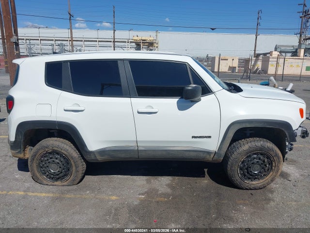Jeep Renegade Latitude 4x4 2023 ZACNJDB1XPPP67193 Image 14