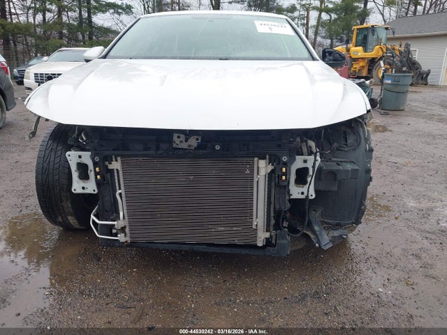 2019 Volkswagen Jetta 1.4t R-line/1.4t S/1.4t Se მანქანა იყიდება აუქციონზე, vin: 3VWC57BUXKM077351, აუქციონის ნომერი: 44530242