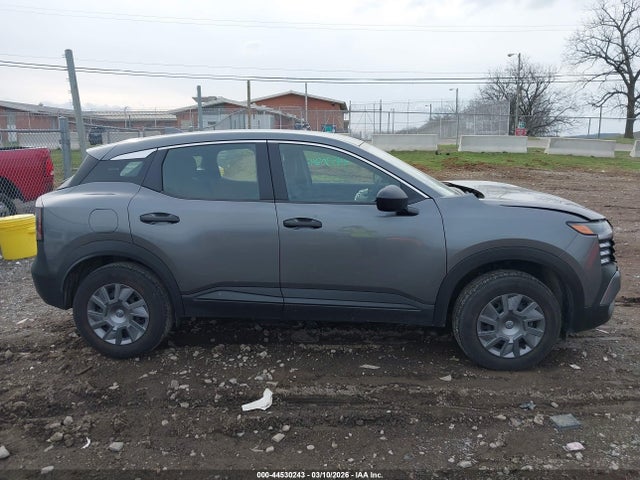 3N8AP6BA9SL378093 Nissan Kicks S Fwd