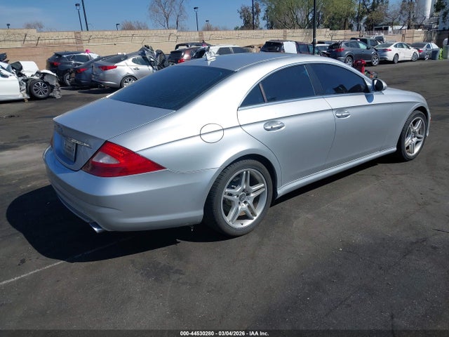 2007 MERCEDES-BENZ CLS 550 WDDDJ72X47A090667 Photo 3