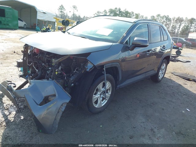 2T3W1RFV3KC031435 Toyota Rav4 Xle