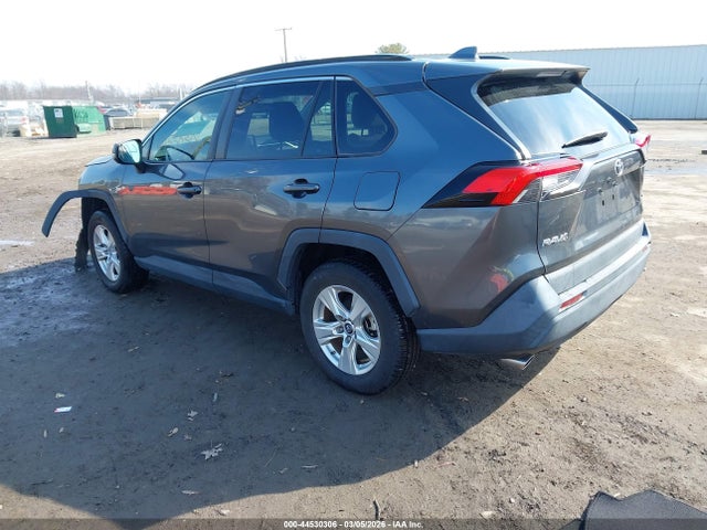 2T3W1RFV3KC031435 Toyota Rav4 Xle