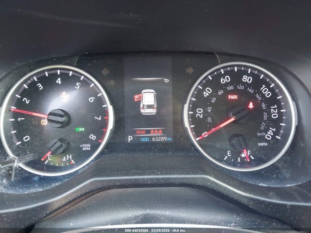 2T3W1RFV3KC031435 Toyota Rav4 Xle