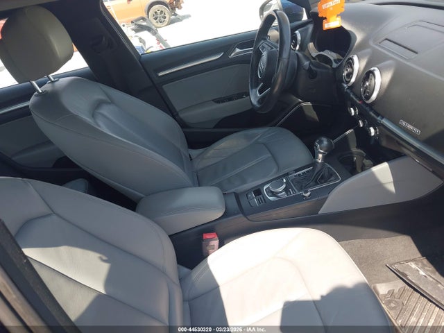 Aukcja sprzedaży 2018 Audi A3 2.0t Premium/2.0t Tech Premium, vin: WAUJ8GFF9J1085351, numer aukcji: 44530320
