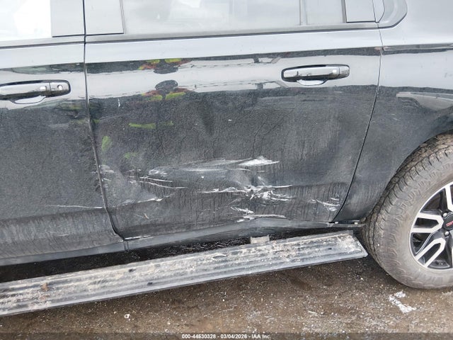 2021 Gmc Yukon Xl 4wd At4 მანქანა იყიდება აუქციონზე, vin: 1GKS2HKD1MR214213, აუქციონის ნომერი: 44530328