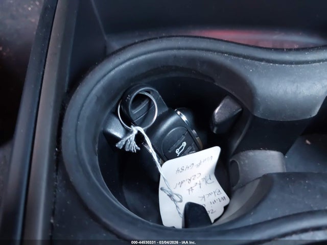 2019 MINI COUNTRYMAN WMZYS7C51K3F46484 Photo 10