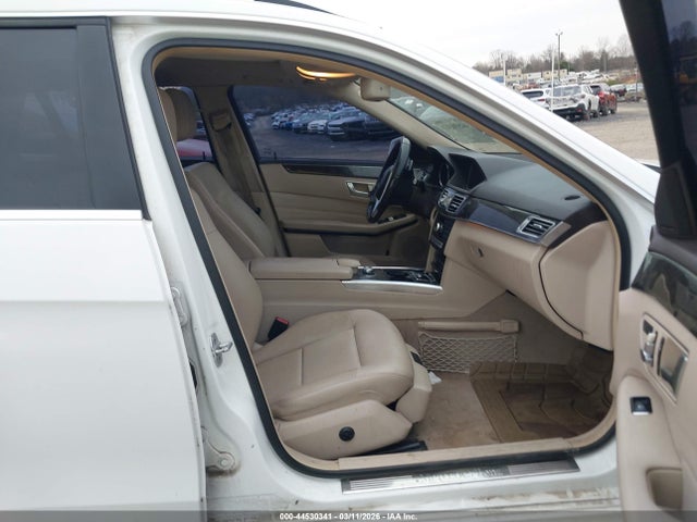 44530341 :رقم المزاد ، WDDHH8JB2EA805631 vin ، 2014 Mercedes-benz E 350 4matic مزاد بيع