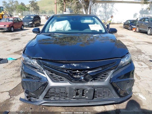 4T1G31AK0NU593740 Toyota Camry Se Hybrid