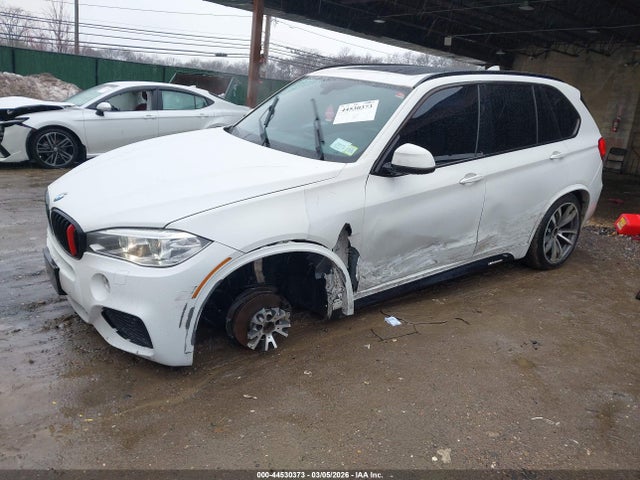 2016 BMW X5 5UXKR0C51G0S88500 Photo 1