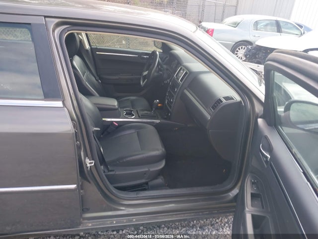Aukcja sprzedaży 2010 Chrysler 300 Touring/signature Series/executive Series, vin: 2C3CA5CV0AH191726, numer aukcji: 44530418