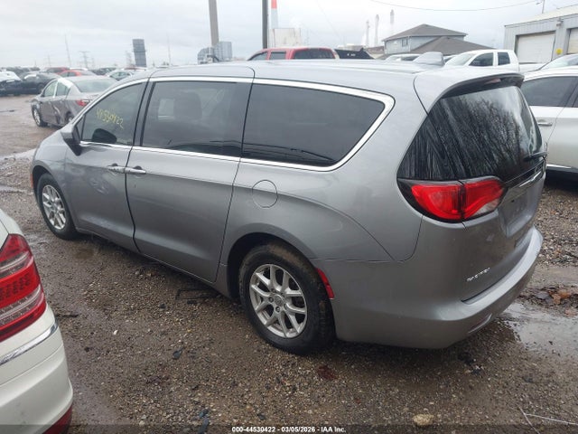 44530422 :رقم المزاد ، 2C4RC1DGXHR516296 vin ، 2017 Chrysler Pacifica Touring مزاد بيع