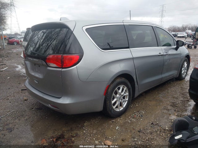 44530422 :رقم المزاد ، 2C4RC1DGXHR516296 vin ، 2017 Chrysler Pacifica Touring مزاد بيع